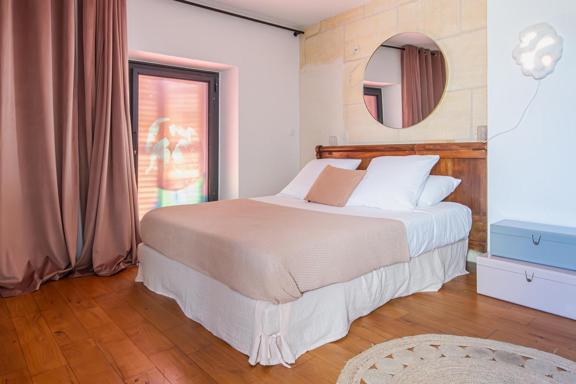 La Madeleine Arles Apartment Ngoại thất bức ảnh
